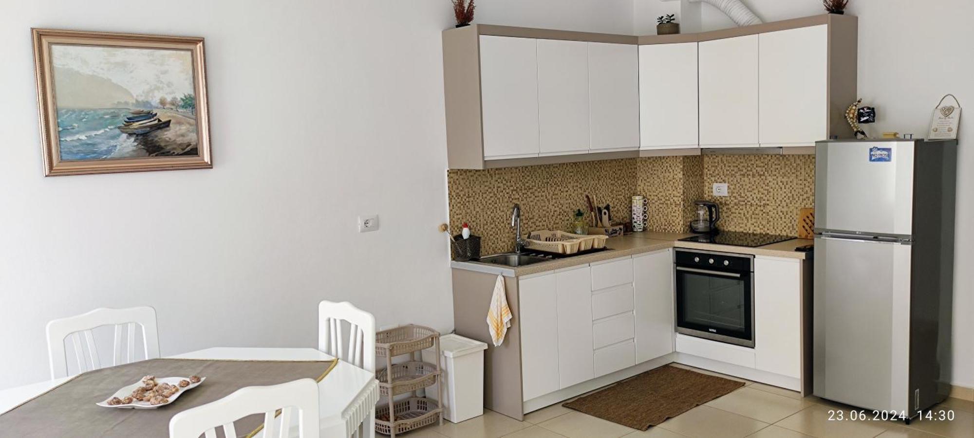 Pilot 2 Appartement Sarandë